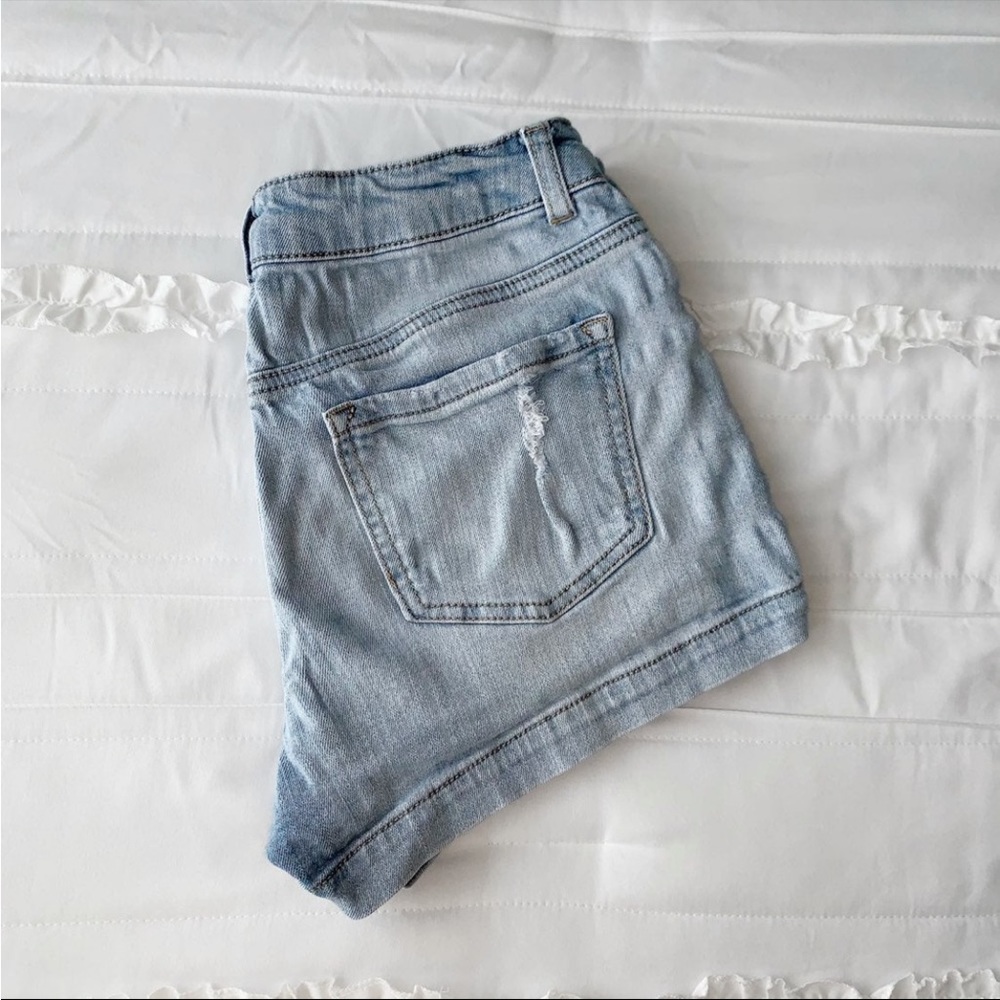 SO Distressed Light Wash Jean Shorts